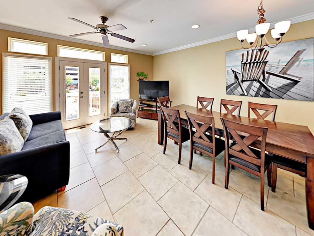 Village at 74th 12 — 4-Star Luxury Hotel in Myrtle Beach, United States