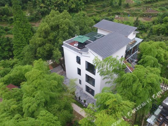 Yinlin Moganshan Mid Levels Beauty Hotel in Deqing, People's Republic of China