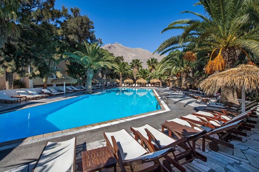 Meltemi Village — 4-Star Luxury Hotel in Emporeio, Greece