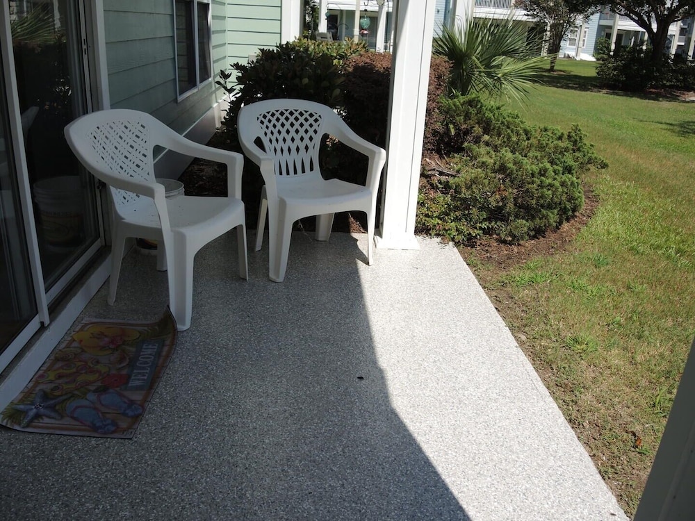 Beautiful Ground Floor Golf Resort Villa 1503 Steps from the Pool by RedAwning - photo 29