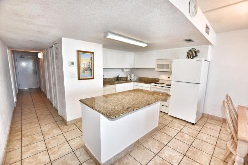 0111 Waters Edge Resort condo - photo 11