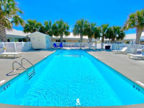 Island Inn of Atlantic Beach - photo 52
