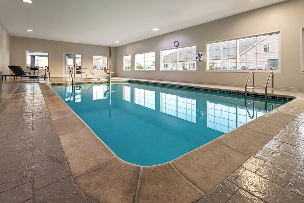Candlewood Suites Chambersburg by IHG - photo 15