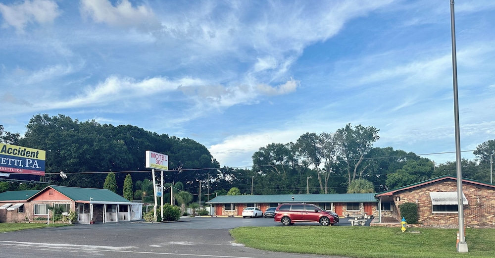 Motel 301 - photo 8