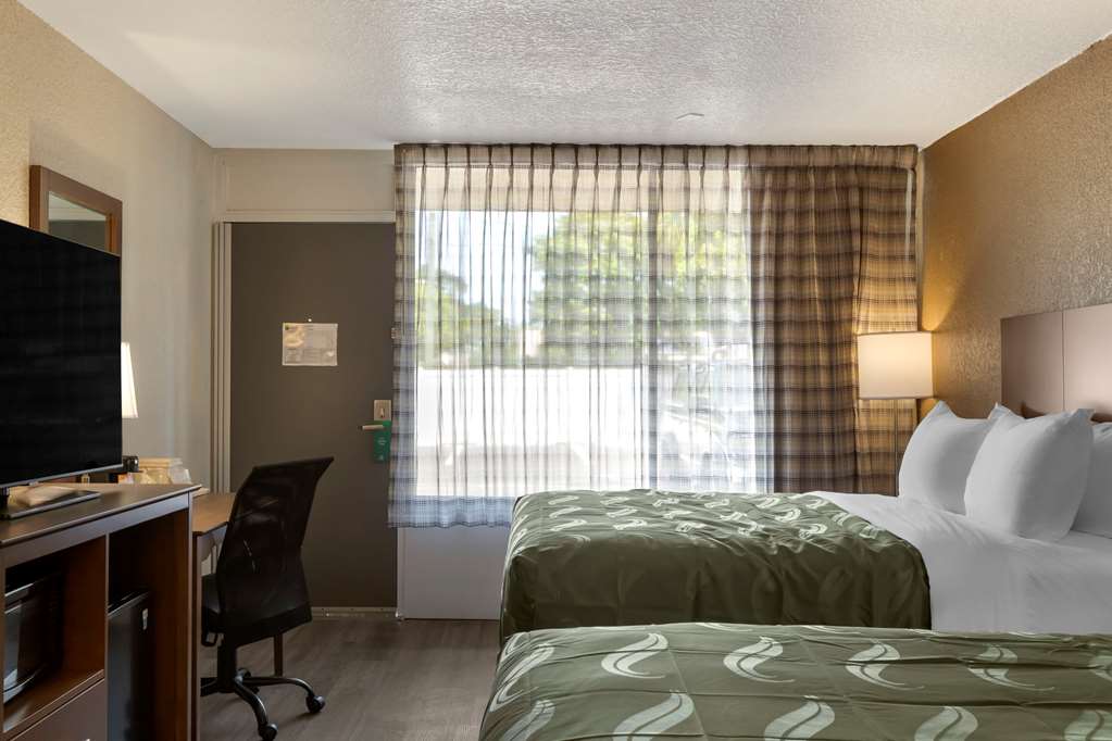 Quality Inn Saint Petersburg North Tampa Bay - photo 29