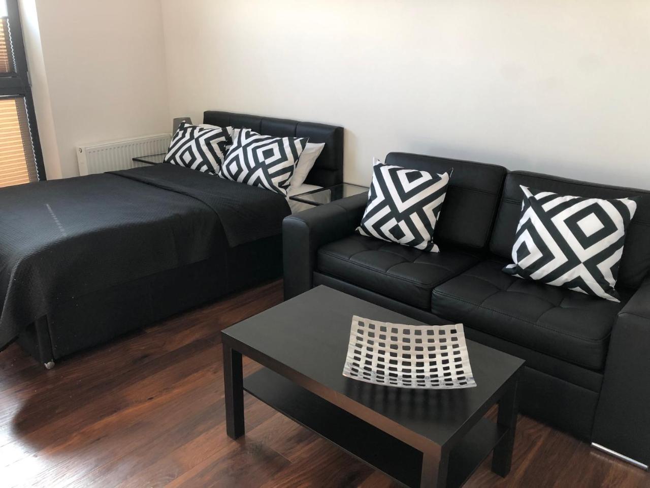 Apartamenty Platinex 3 — 4-Star Luxury Hotel in Krakow, Poland