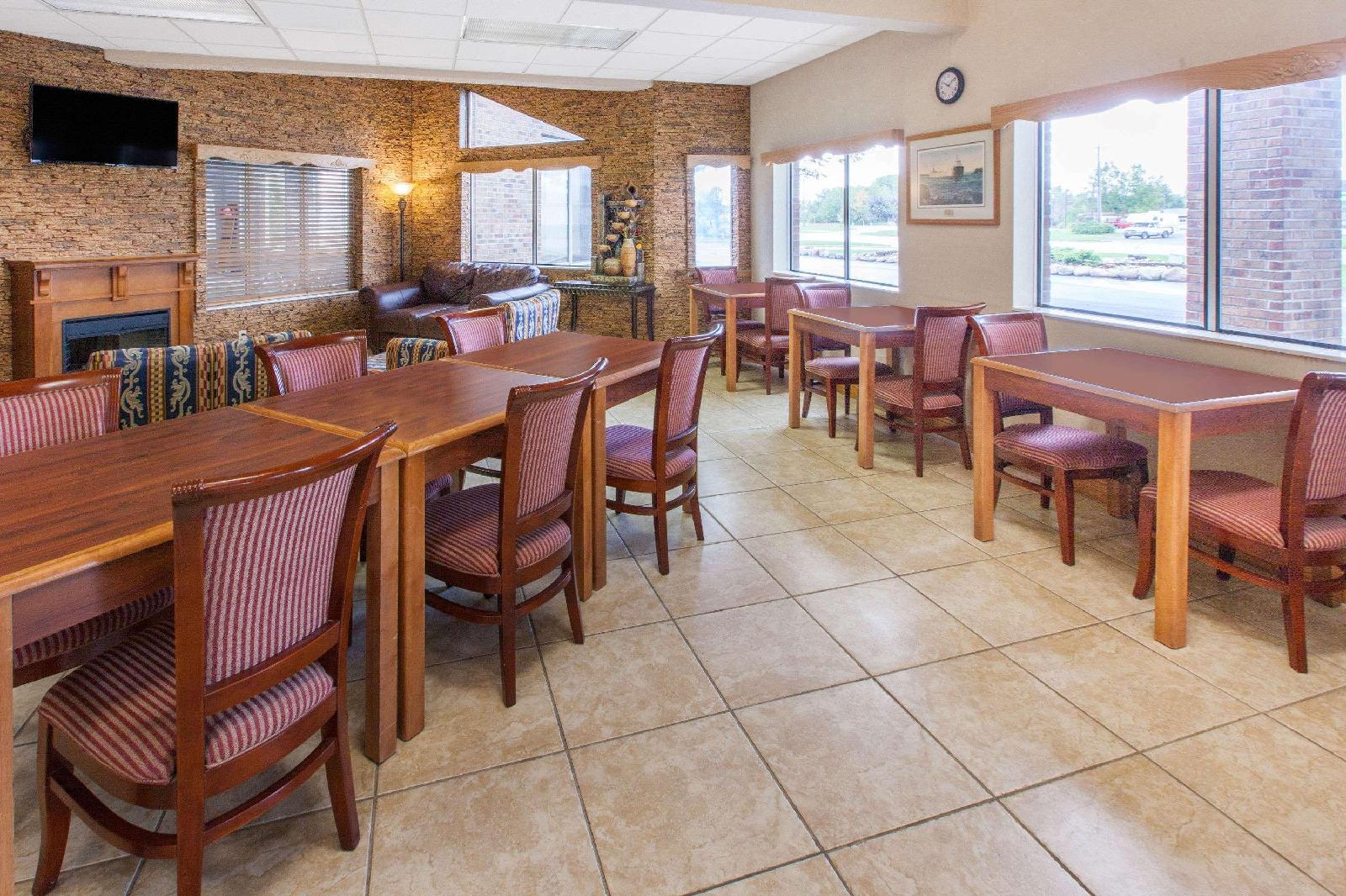 Days Inn Sault Ste Marie - photo 11