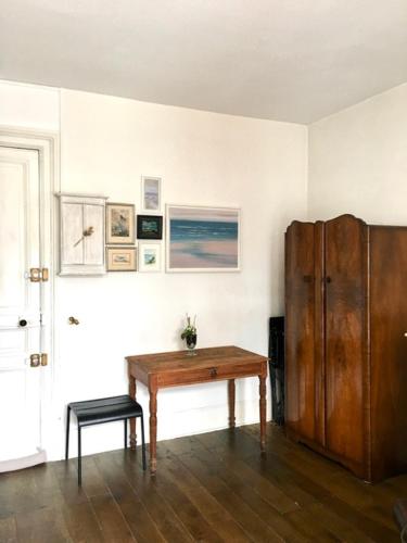 Grand Studio En Plein Centre de Trouville in Trouville-Sur-Mer, France