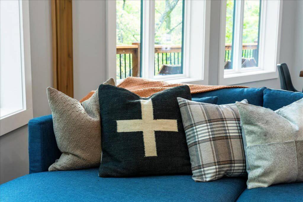 Mountain Retreat Haven Hot Tub Game Room in Harrisonburg, United States