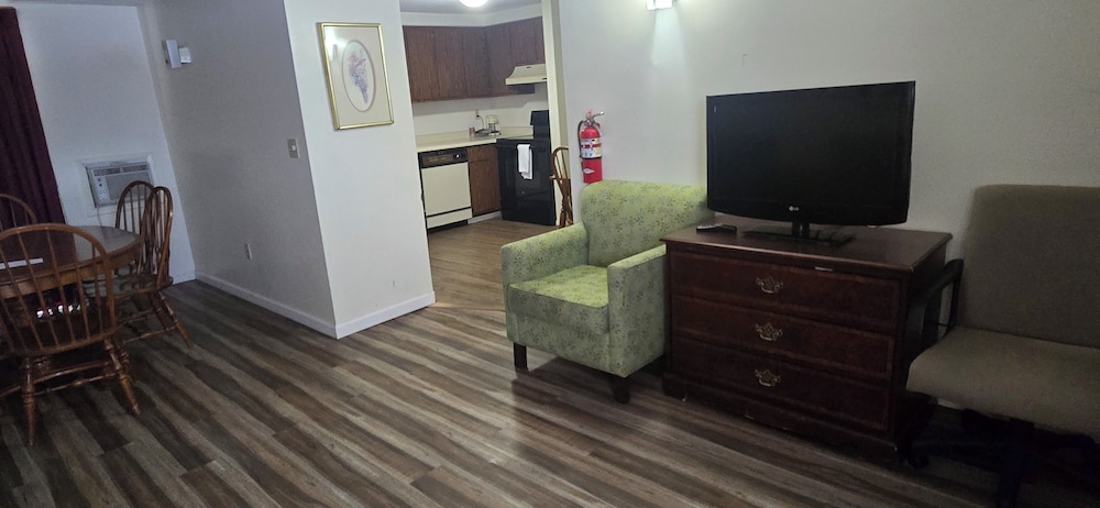 Red Carpet Inn Pulaski - photo 10