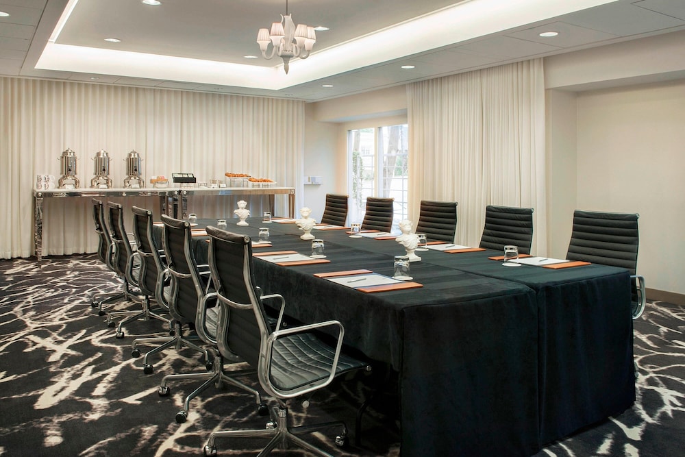 SLS Hotel a Luxury Collection Hotel Beverly Hills - photo 81