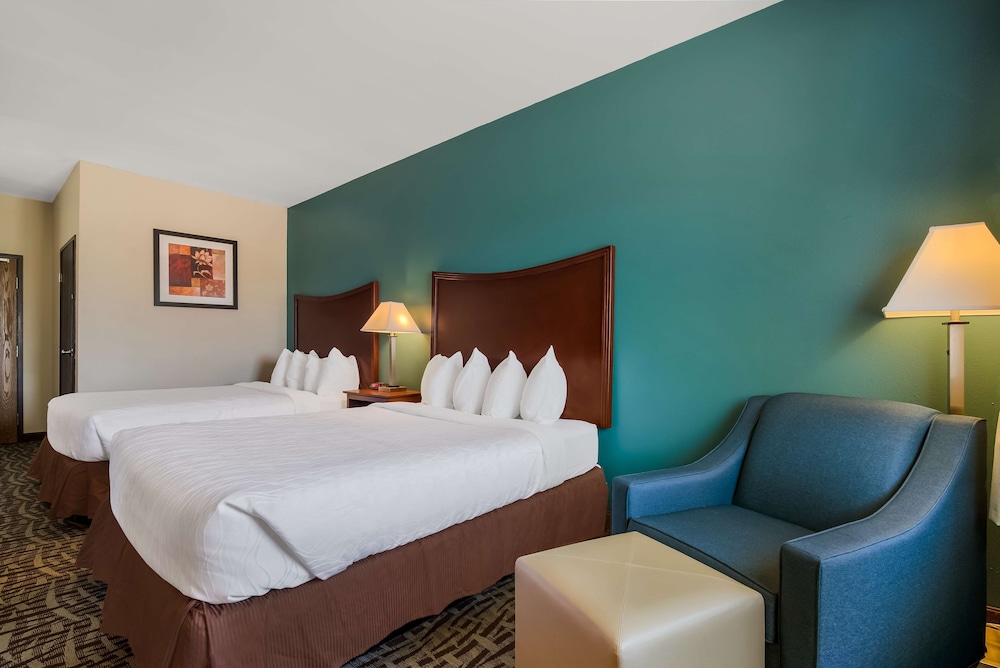 SureStay Plus Hotel by Best Western Topeka Northwest - photo 19