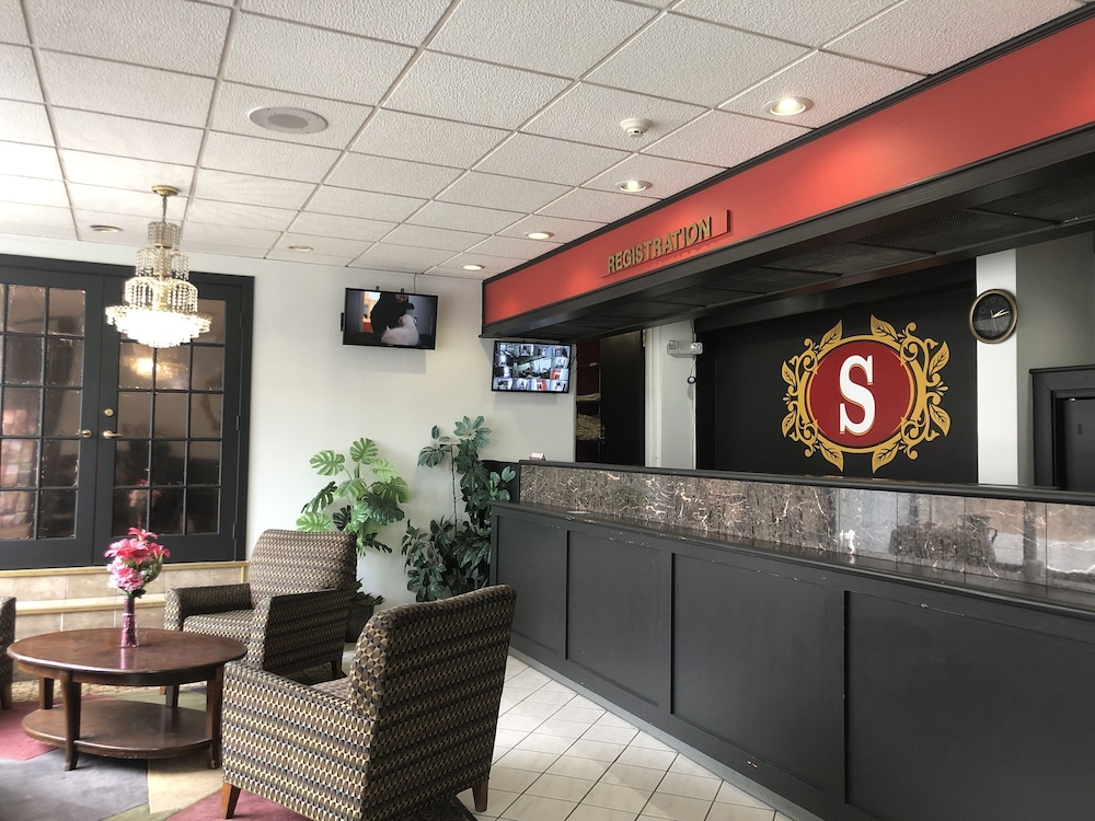 Schenectady Inn & Suites - featured photo