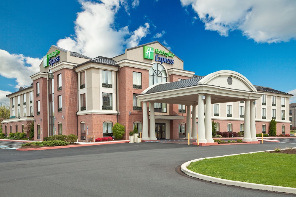 Holiday Inn Express & Suites Quakertown Allentown Area by IHG - photo 44
