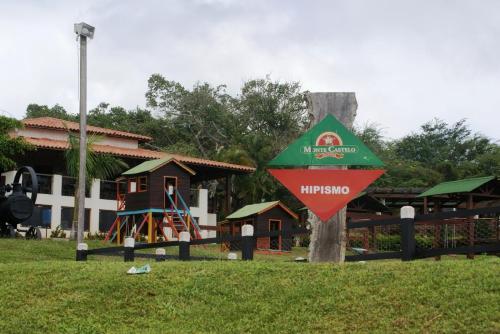 Flat na Fazenda Monte Castelo Gravatá — 4-Star Luxury Hotel in Gravata, Brasil