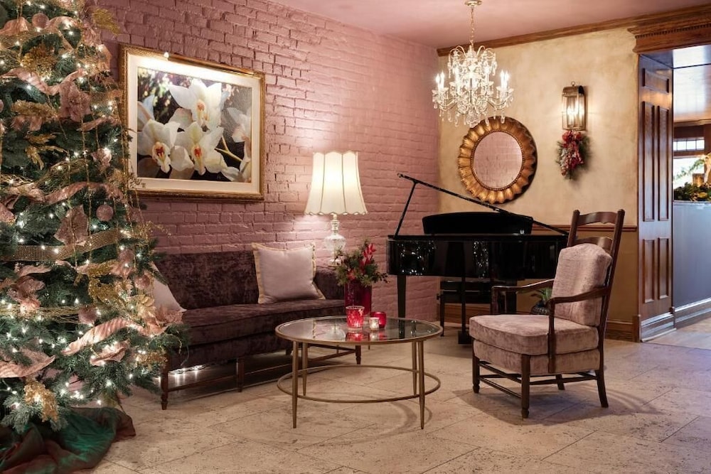 Nicollet Island Inn — Minneapolis