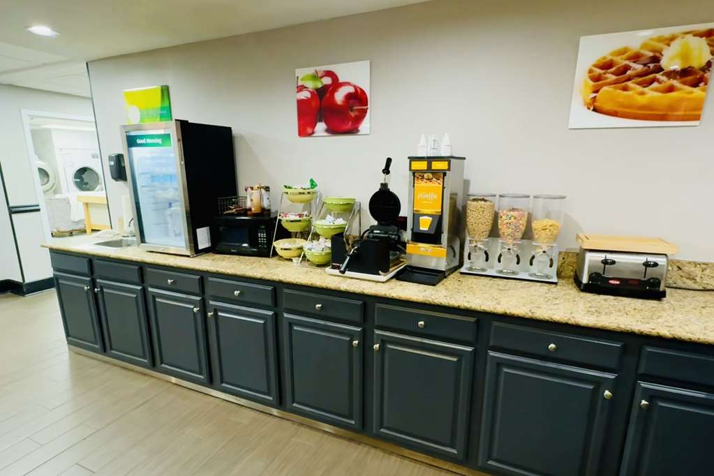 Quality Inn Danville University Area - photo 53