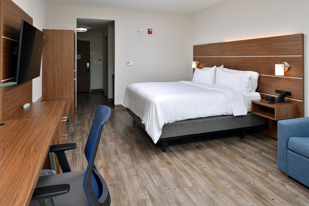 Holiday Inn Express Orlando South Park by IHG - photo 13