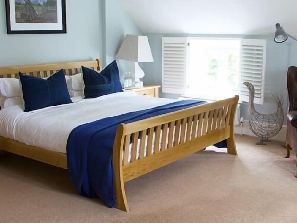 The Bell at Hampton Poyle — hotel in Kidlington