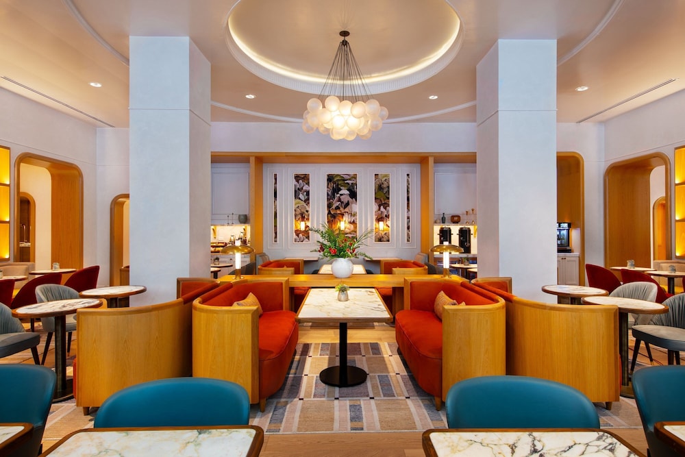 JW Marriott Essex House New York - photo 161