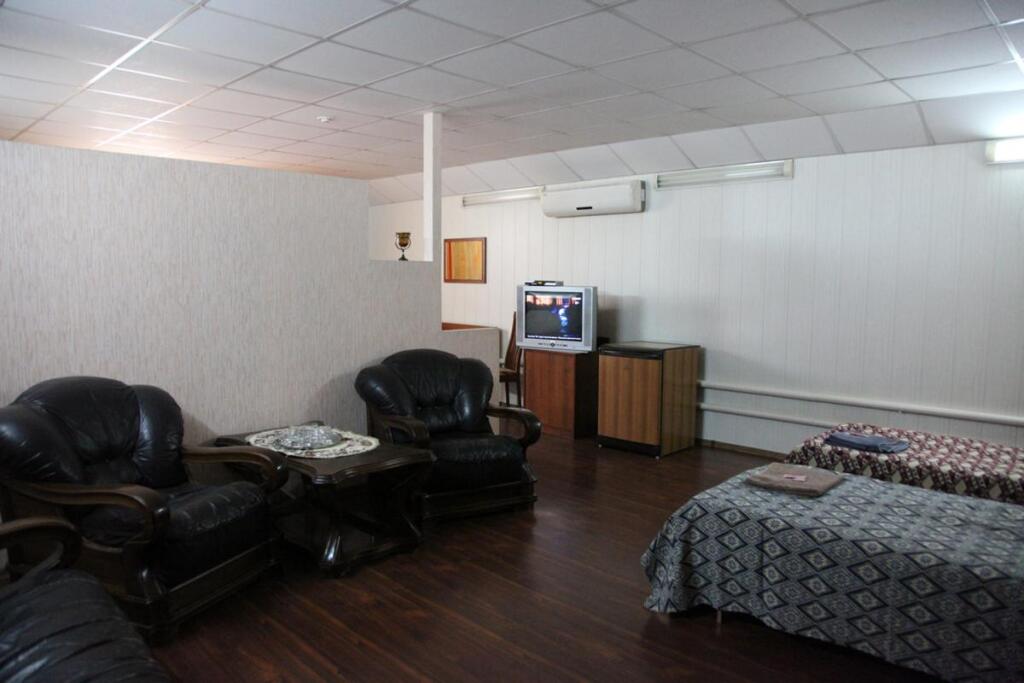 Hotel La Palmera — hotel in Valverde Del Fresno