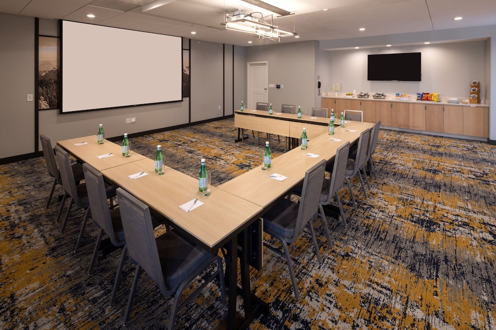 TownePlace Suites by Marriott Ellensburg - photo 29
