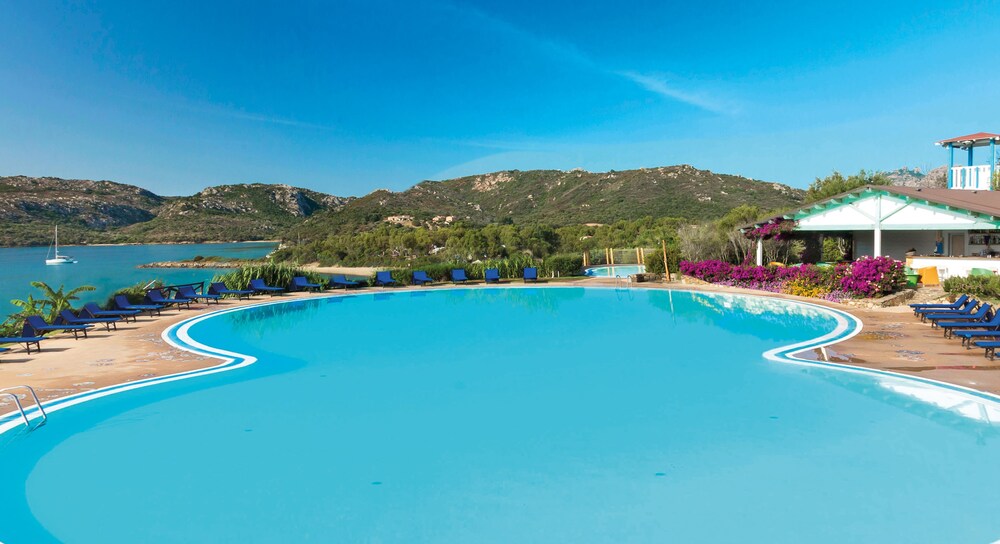 Park Hotel Cala di Lepre — hotel in Palau