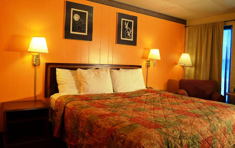 Knights Inn Bluefield - photo 16