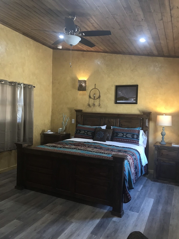 Paisano Village RV Park & Inn - photo 3