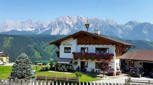 Haus Steirerland — 4-Star Luxury Hotel in Schladming, Austria