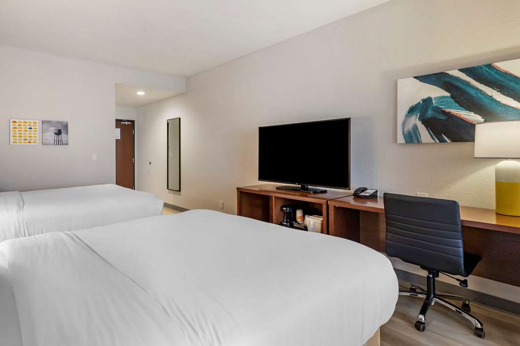 Comfort Inn & Suites Bennett - photo 11