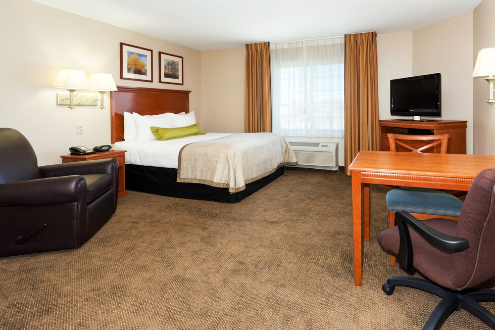 Candlewood Suites Idaho Falls by IHG - photo 11