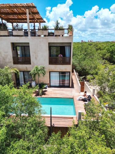 Piquete Holbox in Unknown City, Mexico