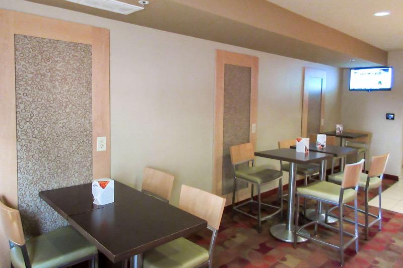 MainStay Suites Columbus Worthington - photo 28