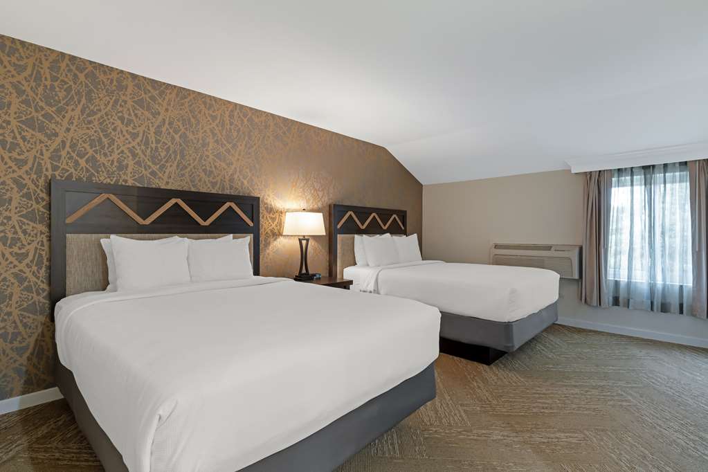 Best Western Plus Inn At The Vines - photo 14