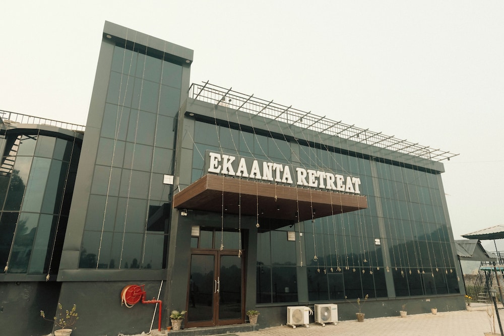 Ekaanta Retreat in Nahan, India