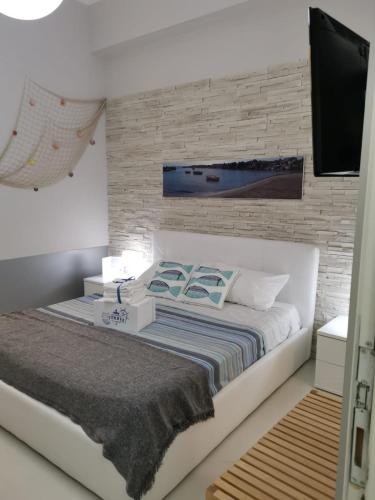 Al porticciolo — 4-Star Luxury Hotel in Salerno, Italy