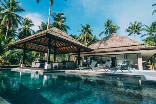 Le Motu - carbon neutral hotel in Unknown City
