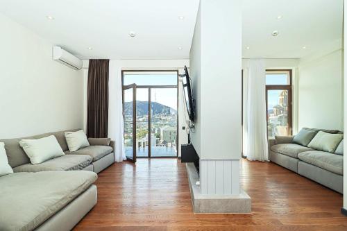 Stylish 3BR Duplex in Avlabari By Wehost