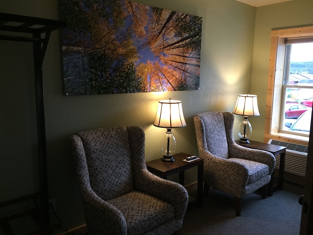 Roam Inn - photo 26