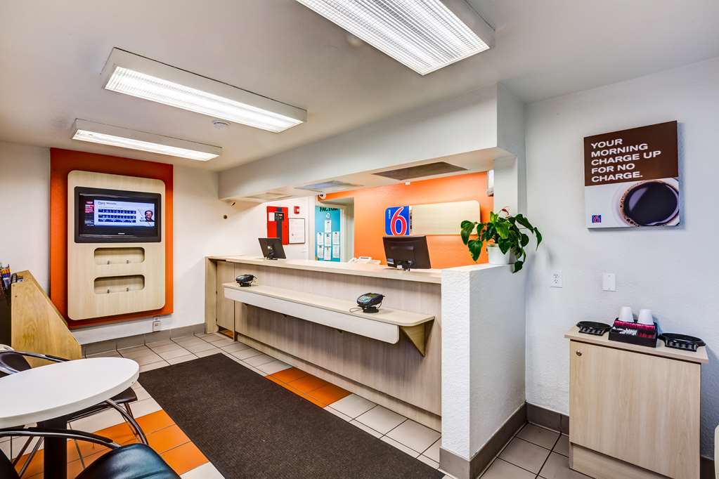Motel 6 Wheat Ridge CO West Denver North - photo 21