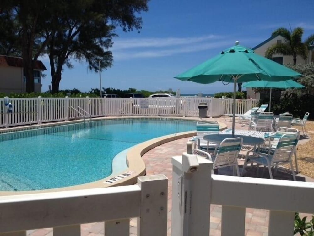 Coconuts Beach Resort - photo 144