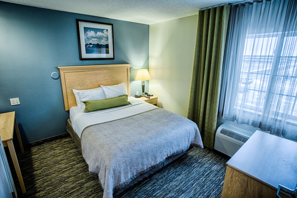 Candlewood Suites Fargo N. Dakota State University by IHG - photo 8