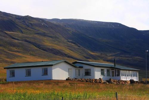 Hofsstadir Country Hotel