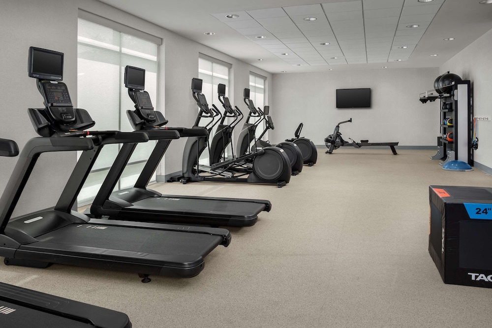 Hampton Inn by Hilton Orlando Southeast Nona - photo 22