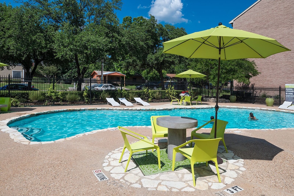 Landing Austin — 4-Star Luxury Hotel in Austin, United States
