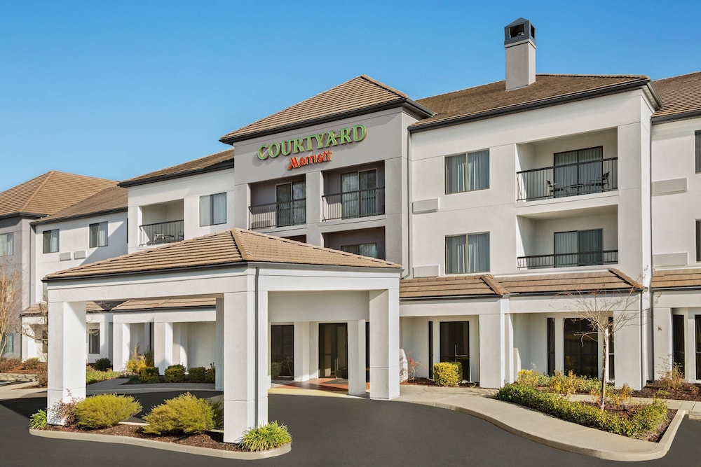 Courtyard by Marriott Roseville - photo 42