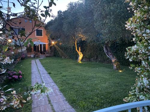 Casa Due Ulivi — 4-Star Luxury Hotel in Lavagna, Italy