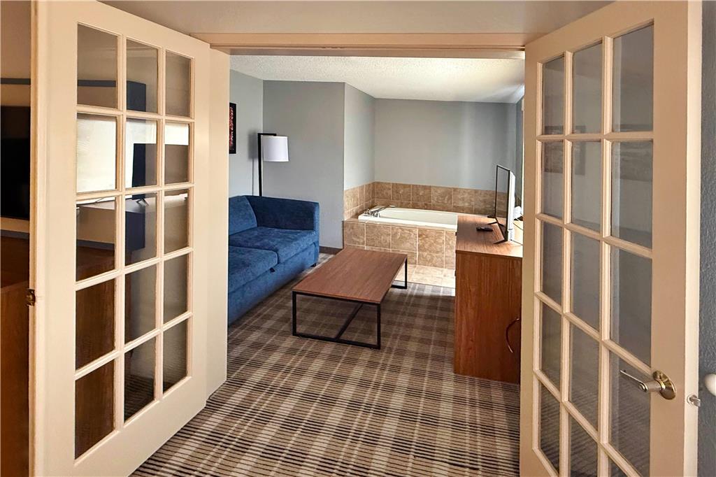AmericInn by Wyndham Chippewa Falls - photo 37