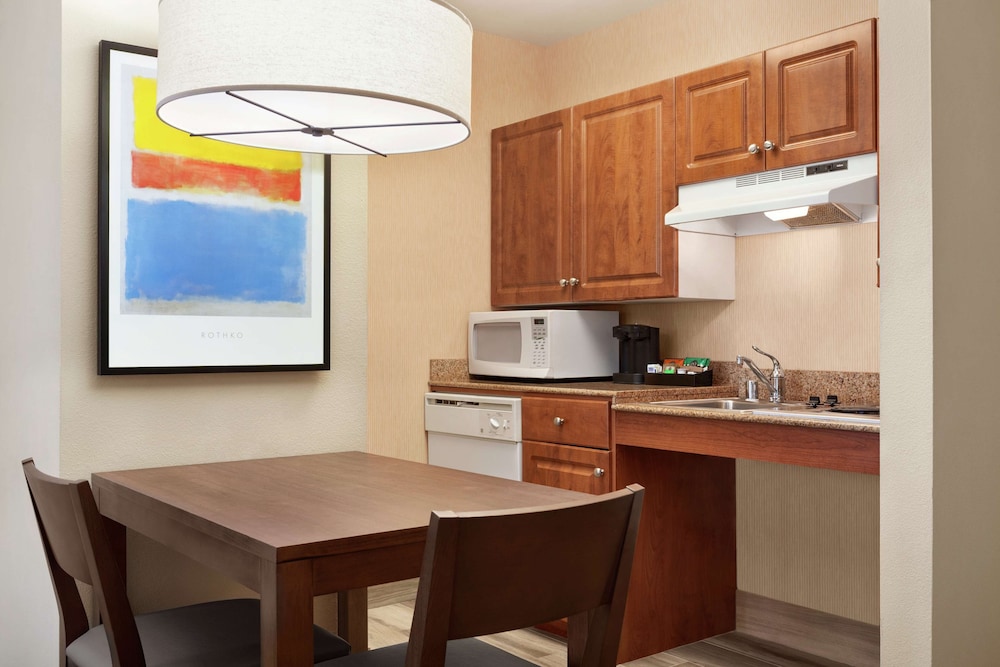 Homewood Suites by Hilton Oakland Waterfront - photo 22